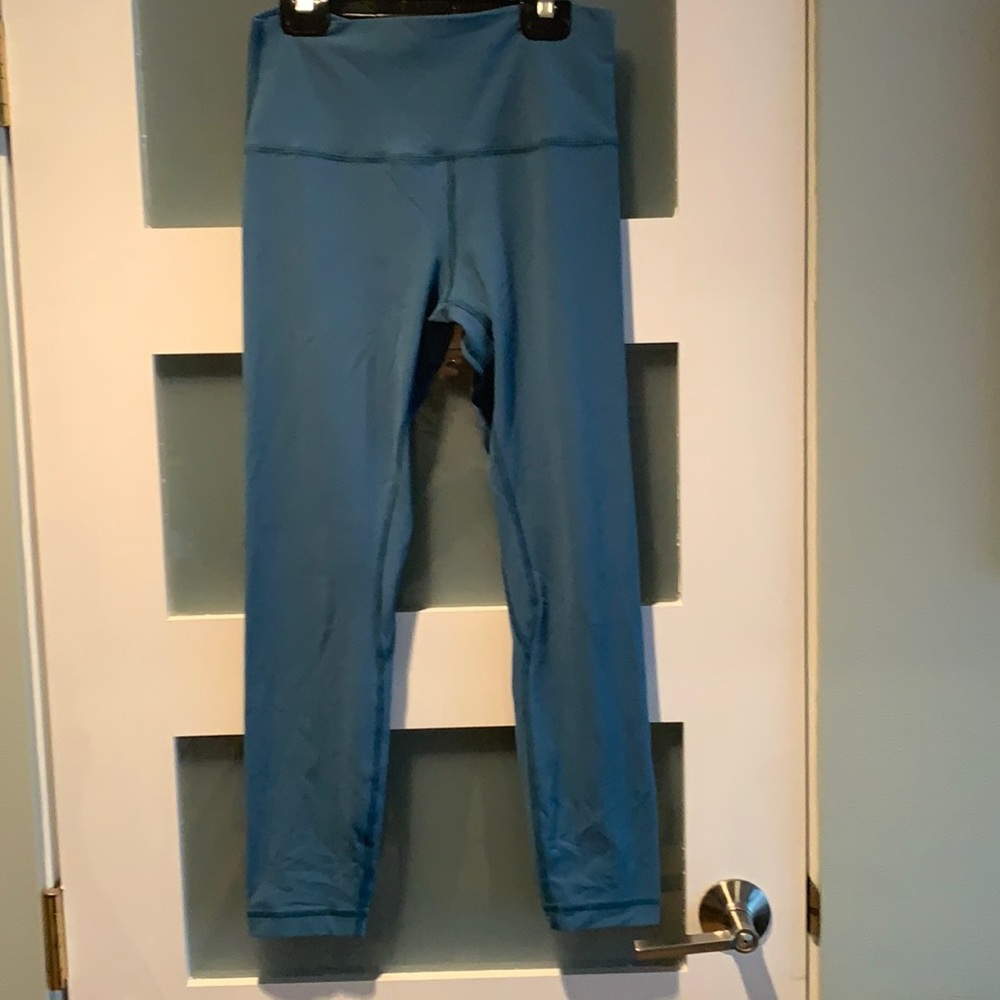 Very Pretty LULULEMON ALIGN PANTS sz 8